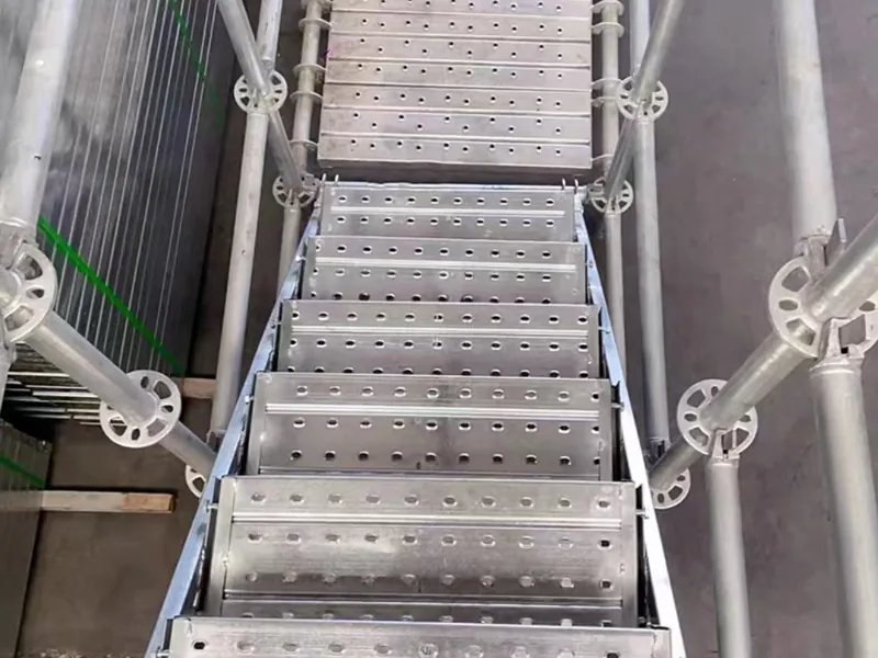 heavy duty aluminum ladder for commercial buildings
